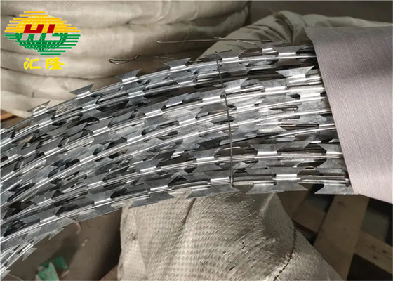 Non Rusting  Bto-22 Concertina Barbed Wire 450mm Coil Diameter