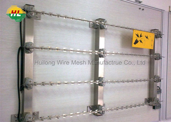 10m Concertina Razor Wire Fence , ASTM 1400MPA Razor Blade Fencing